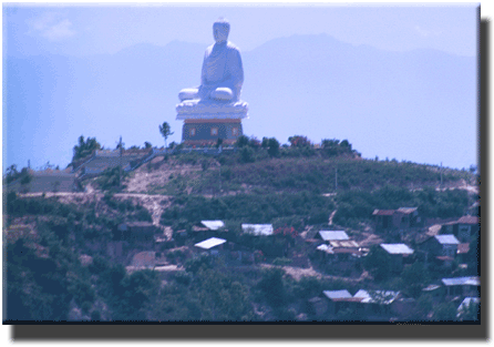 Click here to view a spectacular picture of Buddha
